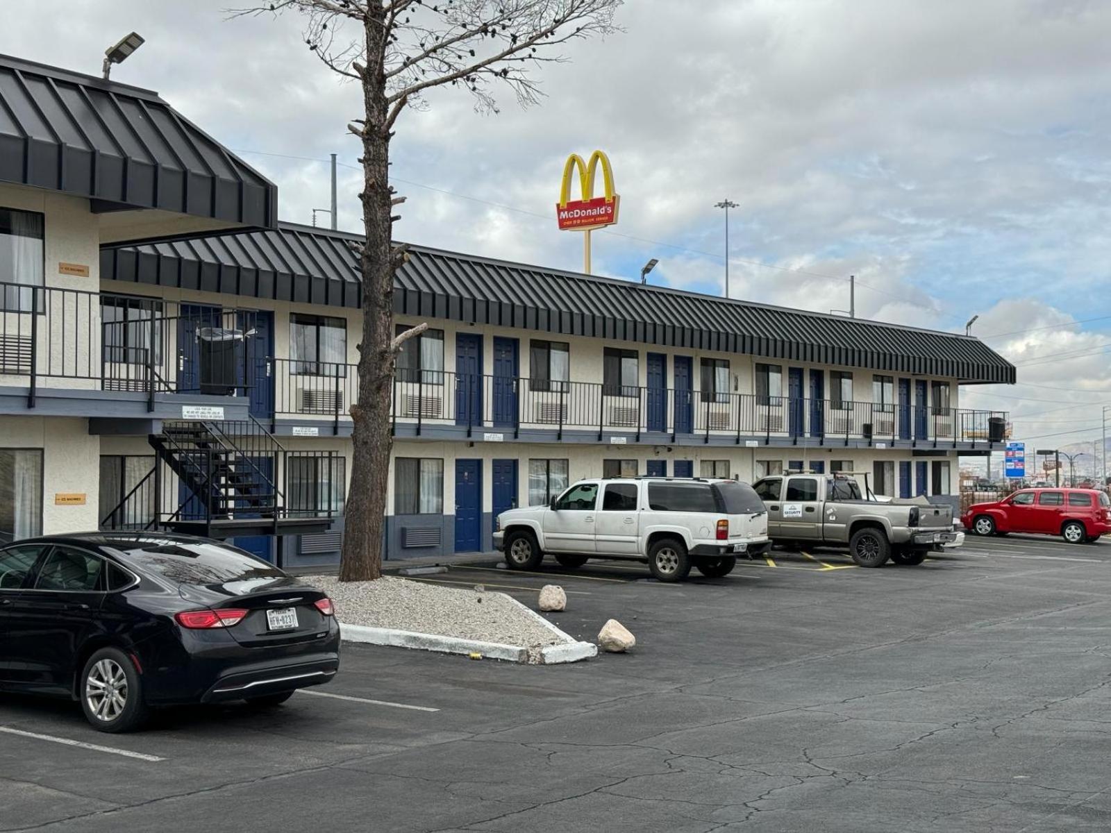 Days Inn By Wyndham El Paso Airport East Exterior foto